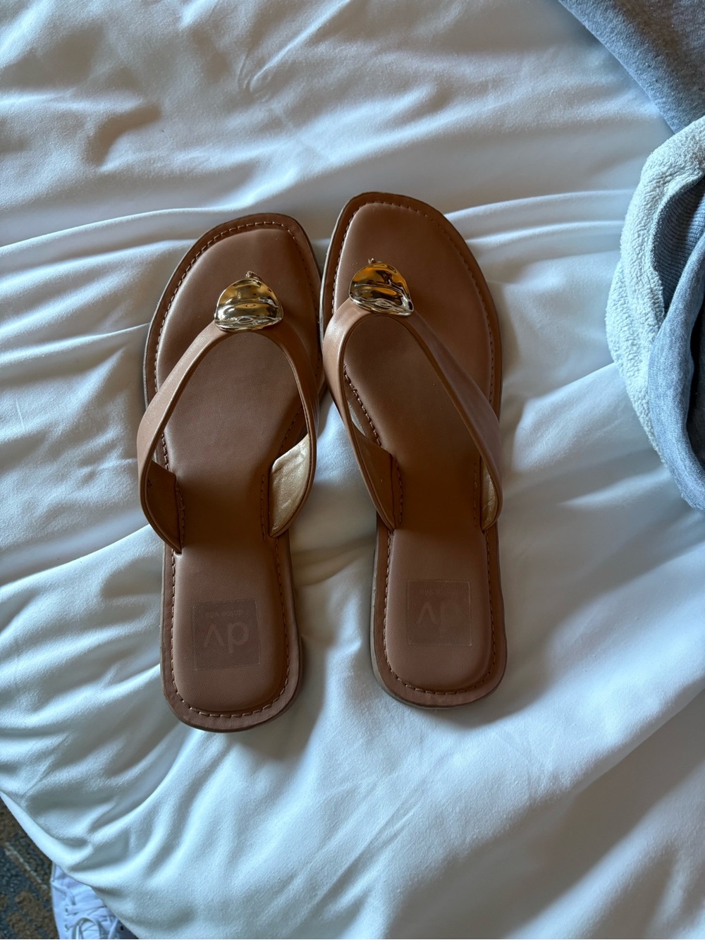 DV by Dolce Vita Brown Toe-Post Sandals with Gold Accent